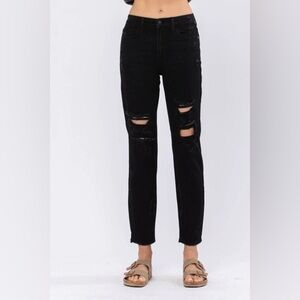 Judy Blue Black Hi-Waist Destroyed Boyfriend Denim Jeans 82161 size 15/32